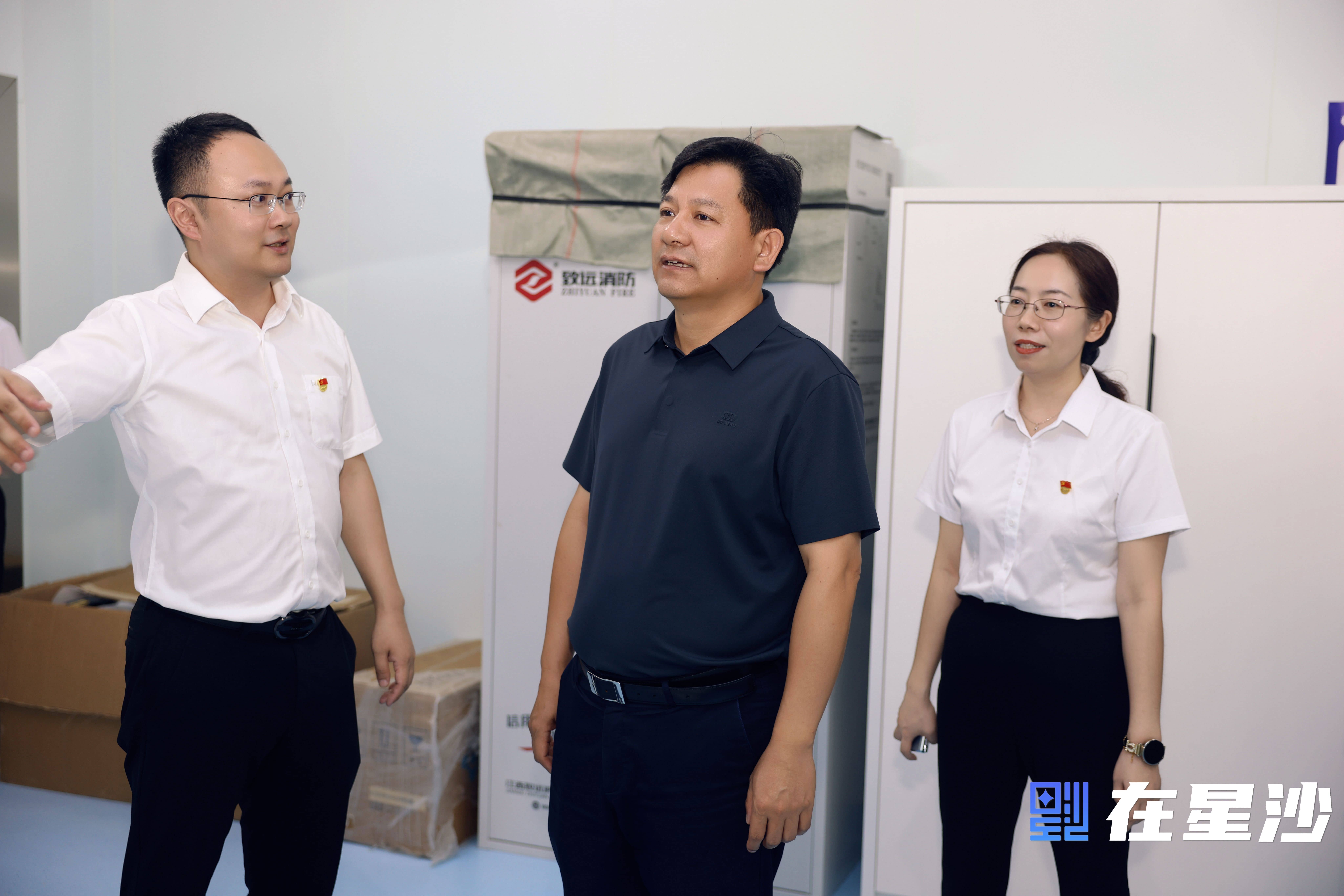 书记.jpg